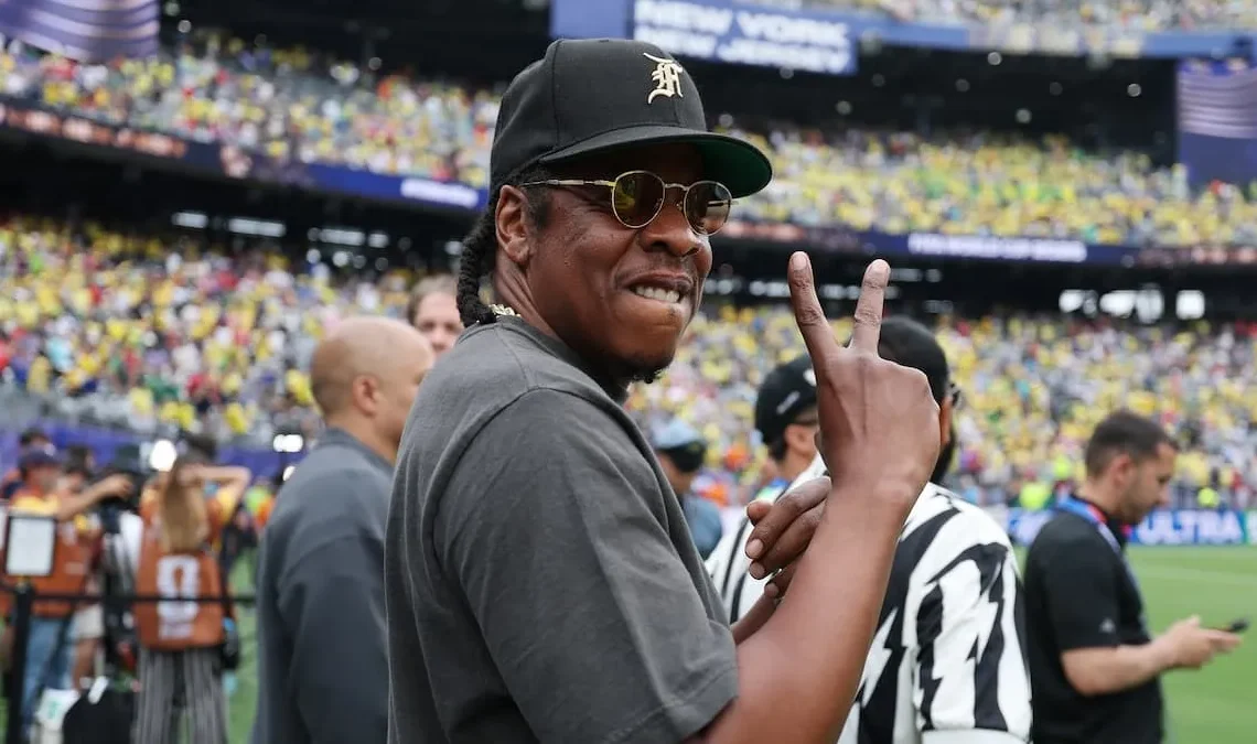 Jay-Z Performs With Nas and His Daughter, Throws Shots at Haters Online During Massive Yankees Stadium Performance