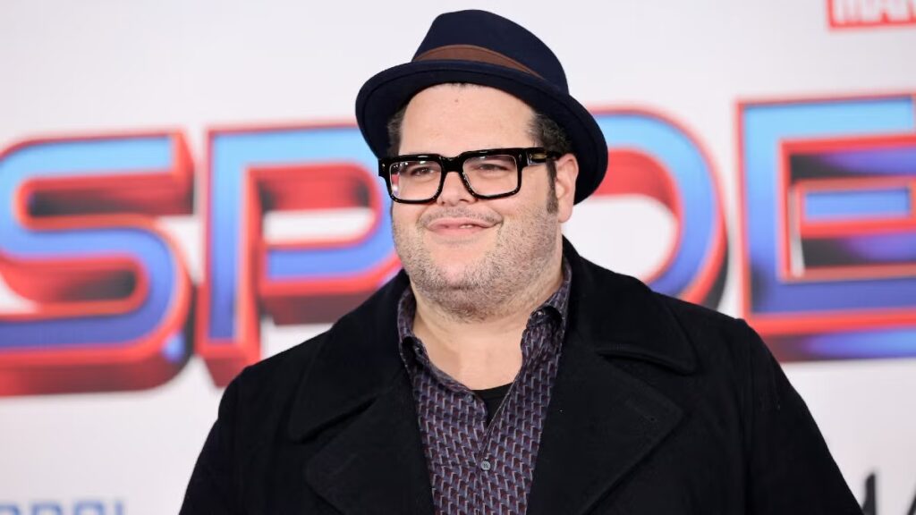Josh Gad Boards ‘Ocean’s Eleven’ Prequel Alongside Margot Robbie and Bradley Cooper