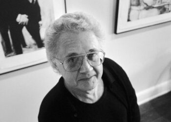 Pat Oliphant, prizewinning giant of political cartooning, dies at 90