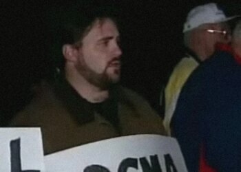 Kevin Smith Once Joined a Protest Against His Own Movie, and the Video Is Hilarious
