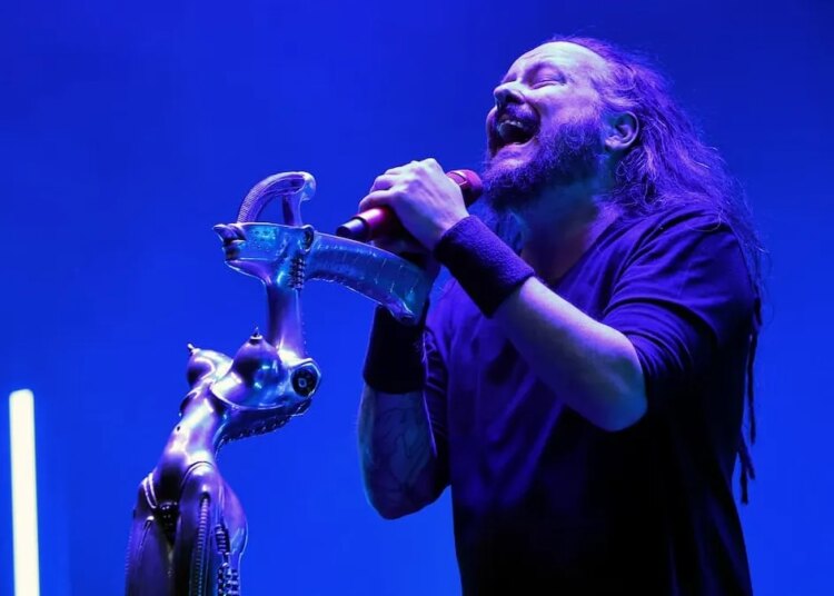 Korn’s ‘Freak On A Leash’ Somehow Sounds Even More Unhinged With a Live Orchestra
