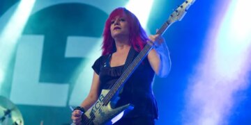 L7’s Jennifer Finch Suddenly Passes Away at 59 After Battling Brain Cancer