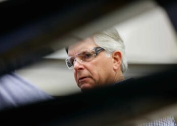 How GE CEO Larry Culp pulled off the turnaround of the century