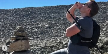 Man Walks 10 Miles Down Mountain After Being Impaled by Trekking Pole