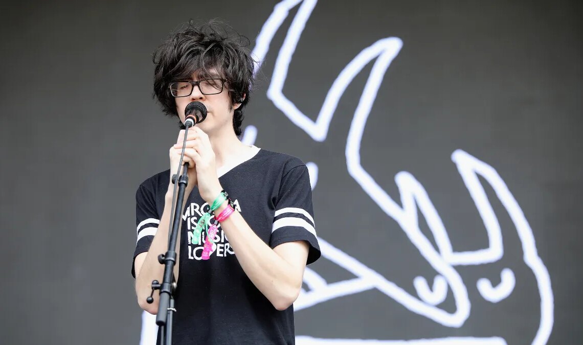 3 No-Skip Indie Rock Albums Celebrating Their 15th Anniversaries This Year
