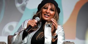 Pam Grier to Receive Lifetime Achievement Award at Santa Fe International Film Festival | Exclusive