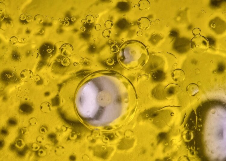 People on TikTok Are Using Olive Oil as Lube. Here’s Why That’s a Bad Idea, According to an OB-GYN.
