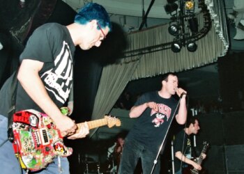 3 Objectively Perfect Punk Albums Under Half an Hour Long