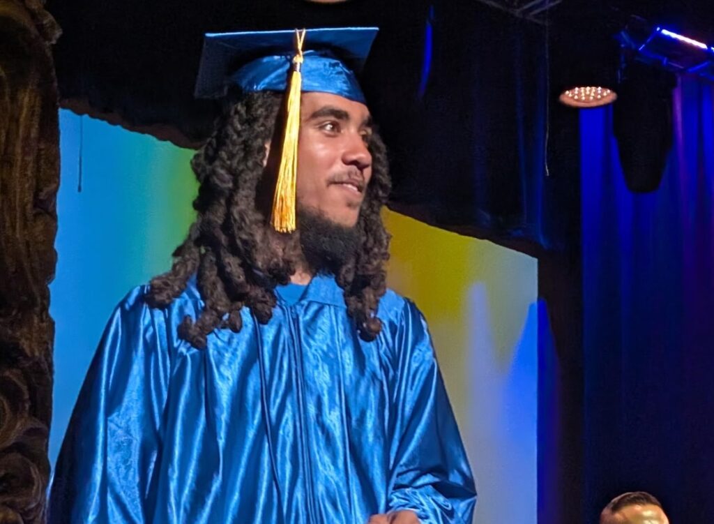 This teen was once homeless. He just delivered his class valedictorian speech.