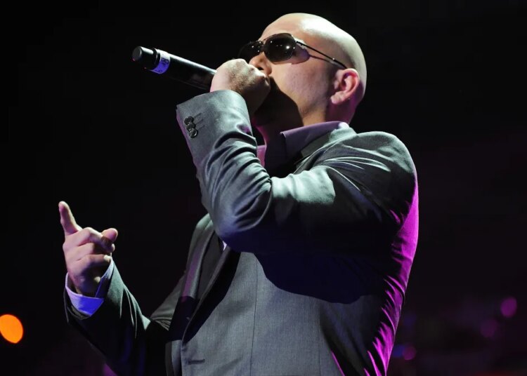 Cashing In on Recession Pop: 3 of the All-Time Best Tracks From This Pop Era