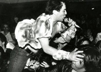 A Legendary Punk Singer Just Returned to the Stage for the First Time Since Suffering a Debilitating Stroke