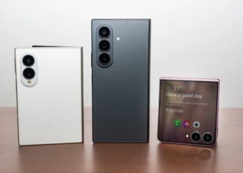 Which New Samsung Foldable Phone Should You Buy? Fold8 Ultra, Fold8, or Flip8?