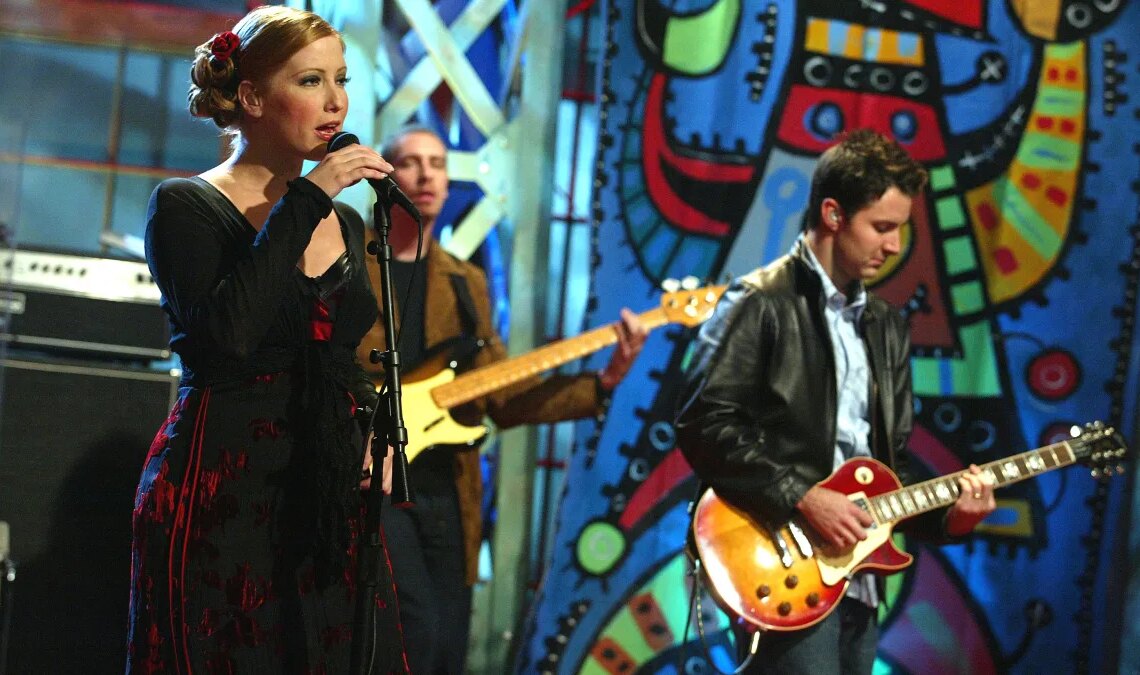 Beloved 90s Band Cancels Upcoming 2026 Tour Dates After Death of Longtime Bassist