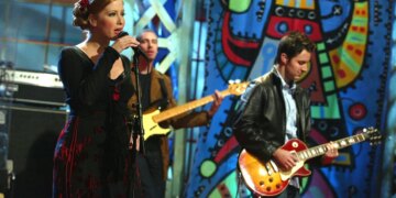 Beloved 90s Band Cancels Upcoming 2026 Tour Dates After Death of Longtime Bassist