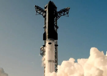 On Second Test of Its Newest Starship Design, SpaceX Sticks the Landing