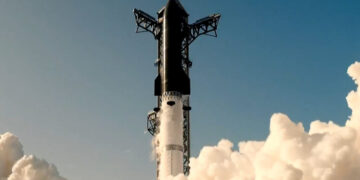 On Second Test of Its Newest Starship Design, SpaceX Sticks the Landing