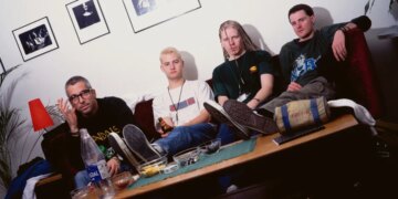This Unsuspecting Punk Band Broke Into the Mainstream, Just for Their Fans to Call Them Sellouts