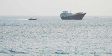 U.S. launches fresh wave of attacks on Iran after Trump threatens wider strikes