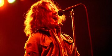 3 Underrated Songs by Overplayed Rock Bands