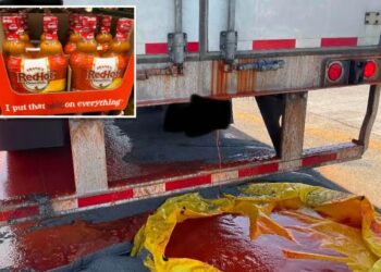 Semitruck spills 40K pounds of Frank’s RedHot sauce on Ohio highway amid heatwave