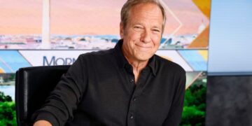 Mike Rowe Sues Discovery, Claims Over $2 Million in Unpaid ‘Deadliest Catch’ Narration Fees