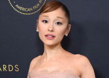 Ariana Grande Sues Alleged Hackers Over ‘Malicious’ Privacy Breach