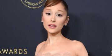 Ariana Grande Sues Alleged Hackers Over ‘Malicious’ Privacy Breach