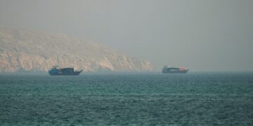 U.S. intensifies strikes on Iran’s coast along Strait of Hormuz
