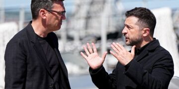 Zelensky is first foreign leader to visit Burnham, U.K.’s new prime minister