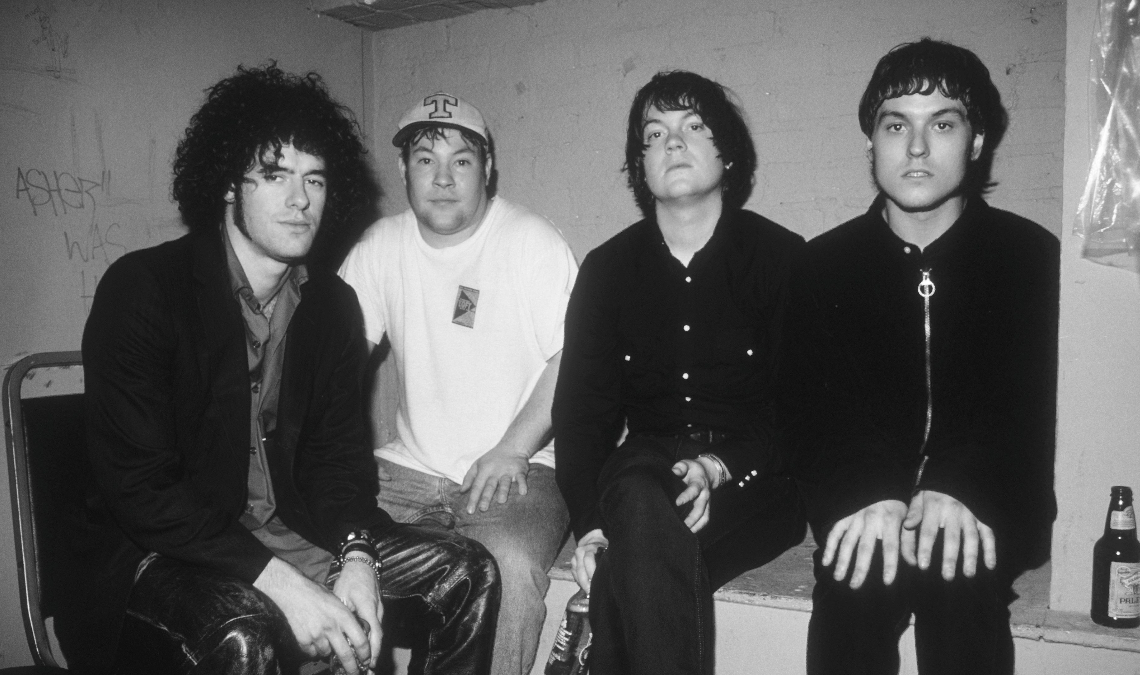 3 Underrated Songs From the Late 90s That Accidentally Invented 2000s Indie Rock
