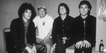 3 Underrated Songs From the Late 90s That Accidentally Invented 2000s Indie Rock