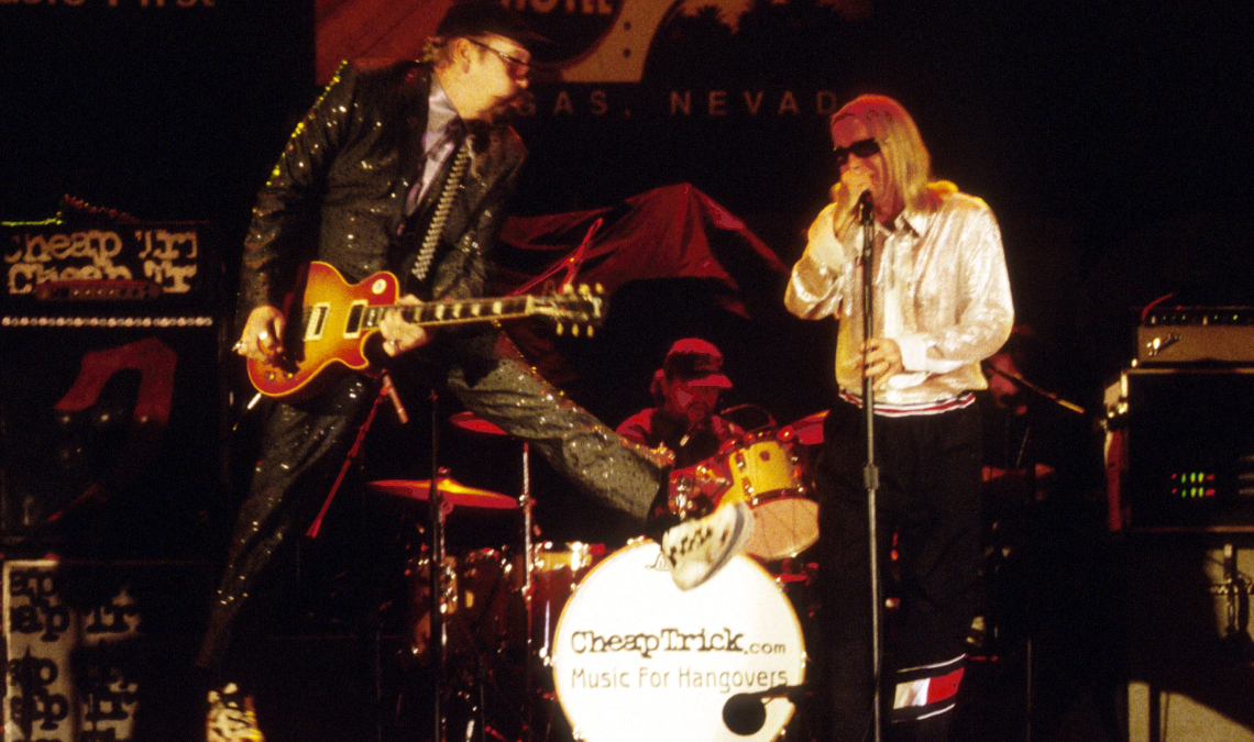 3 Classic Rock Bands That Made a Grunge-Inspired Album in the 1990s