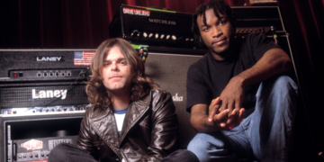 4 No-Skip Grunge Albums Turning 30 This Year