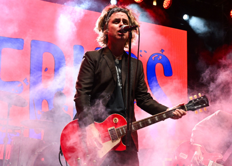 Watch: Billie Joe Armstrong and Iron Maiden’s Bruce Dickinson Join Forces for a 1972 Glam Rock Cover