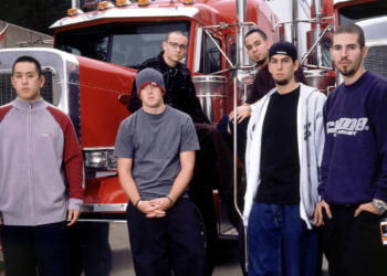 3 Rock Hits From 2001 That Marked the Turn of the Century
