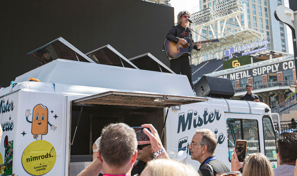 Green Day Turned Comic-Con Into Warped Tour for a Few Glorious Minutes by Playing ‘Basket Case’ on Top of an Ice Cream Truck