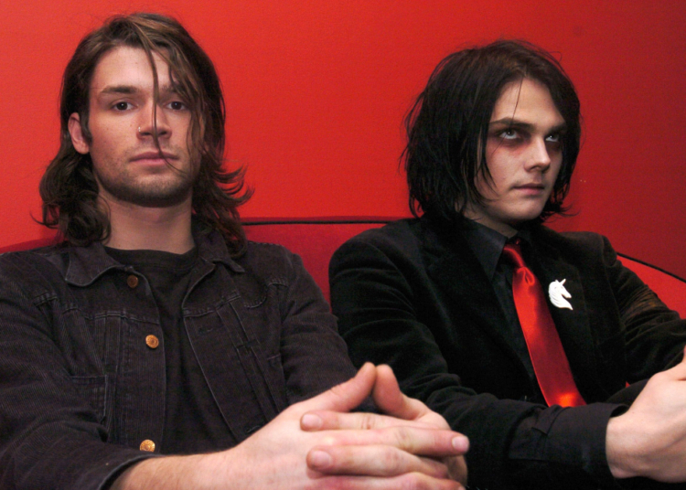 3 Debut Emo Albums From the 2000s That Got Overshadowed by a Sophomore Release