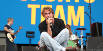 If You’re a Blur Fan, You Need to Be Listening to These 3 Bands