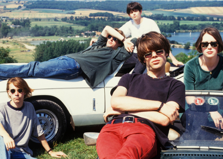 4 Shoegaze Songs That Bring the Vibes Every Time