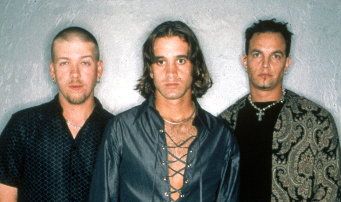 4 Underrated Grunge Songs From the Early 90s That Accidentally Created 2000s Rock