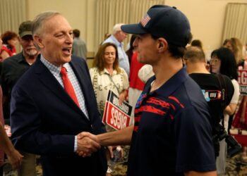 Takeaways from the Arizona primaries: Republican 2020 election deniers advance