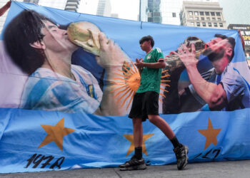 Democrats look to World Cup watch parties to register thousands of voters