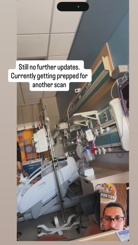 Armando Niedermeier-Rubio in a video call in a hospital room with medical equipment and the text