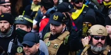 Trump DOJ hangs MAGA ex-cop out to dry who leaked probe to Proud Boys leader: report