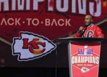 Is a fan march better than a Super Bowl parade?