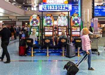 Lucky traveler wins $3.3M jackpot on ‘Wheel of Fortune’ slot machine at Las Vegas airport