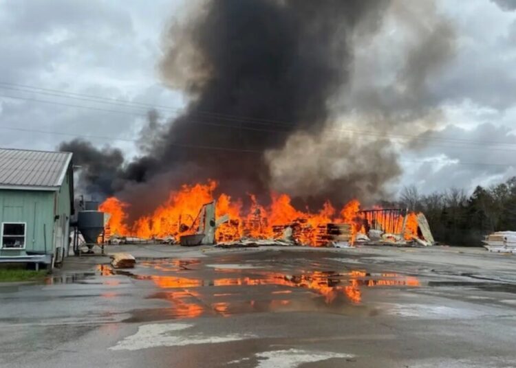 Maine lumber mill co-owner dies, bringing explosion death toll to 3