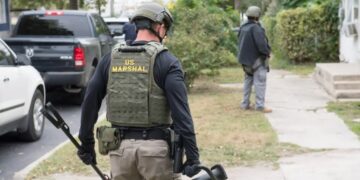 Deputy US Marshal gunned down while serving arrest warrant in Louisiana