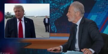 Jon Stewart loses his mind after spotting ‘a backup Trump’ strolling behind president: ‘Who in the world?’ 
