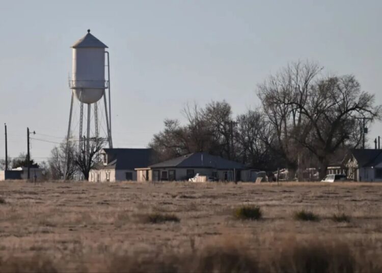 Colorado town abandoned after all public officials resign, drinking water ruled health hazard